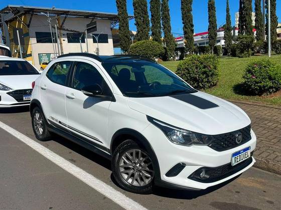 FIAT ARGO 1.3 FIREFLY FLEX TREKKING MANUAL FIAT ARGO 1.3 FIREFLY FLEX TREKKING MANUAL